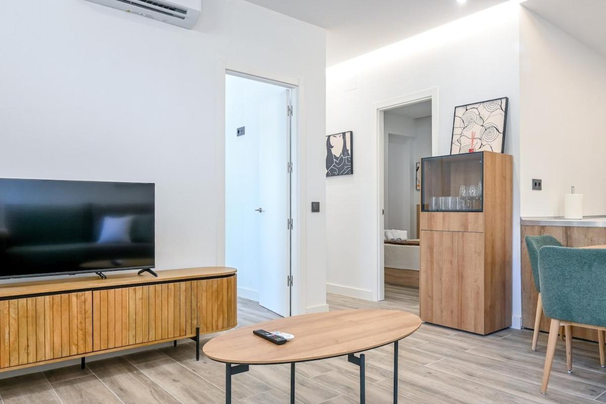 Apartamento For Rentalas Temporary Two Bedroom Boy5b Madrid